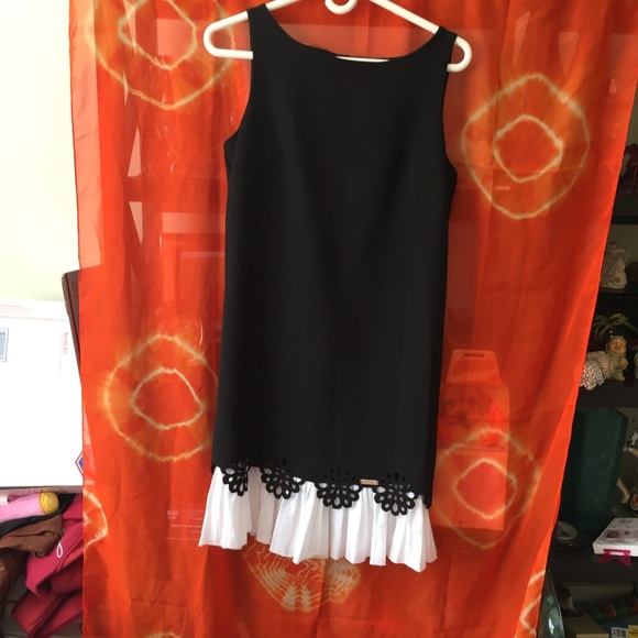 Babylon Black Dress LaserCut Trim Flared White Hem - Picture 1 of 12